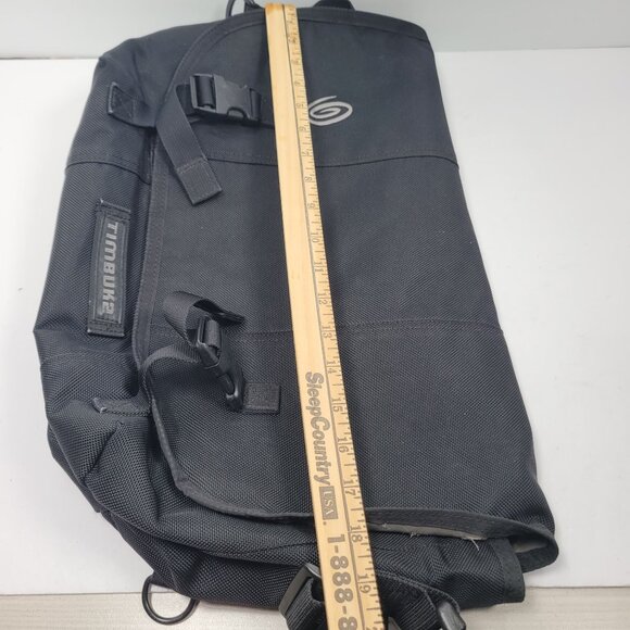 Timbuk2 Classic Black Messenger Bag With Adjustable Strap - Picture 12 of 12